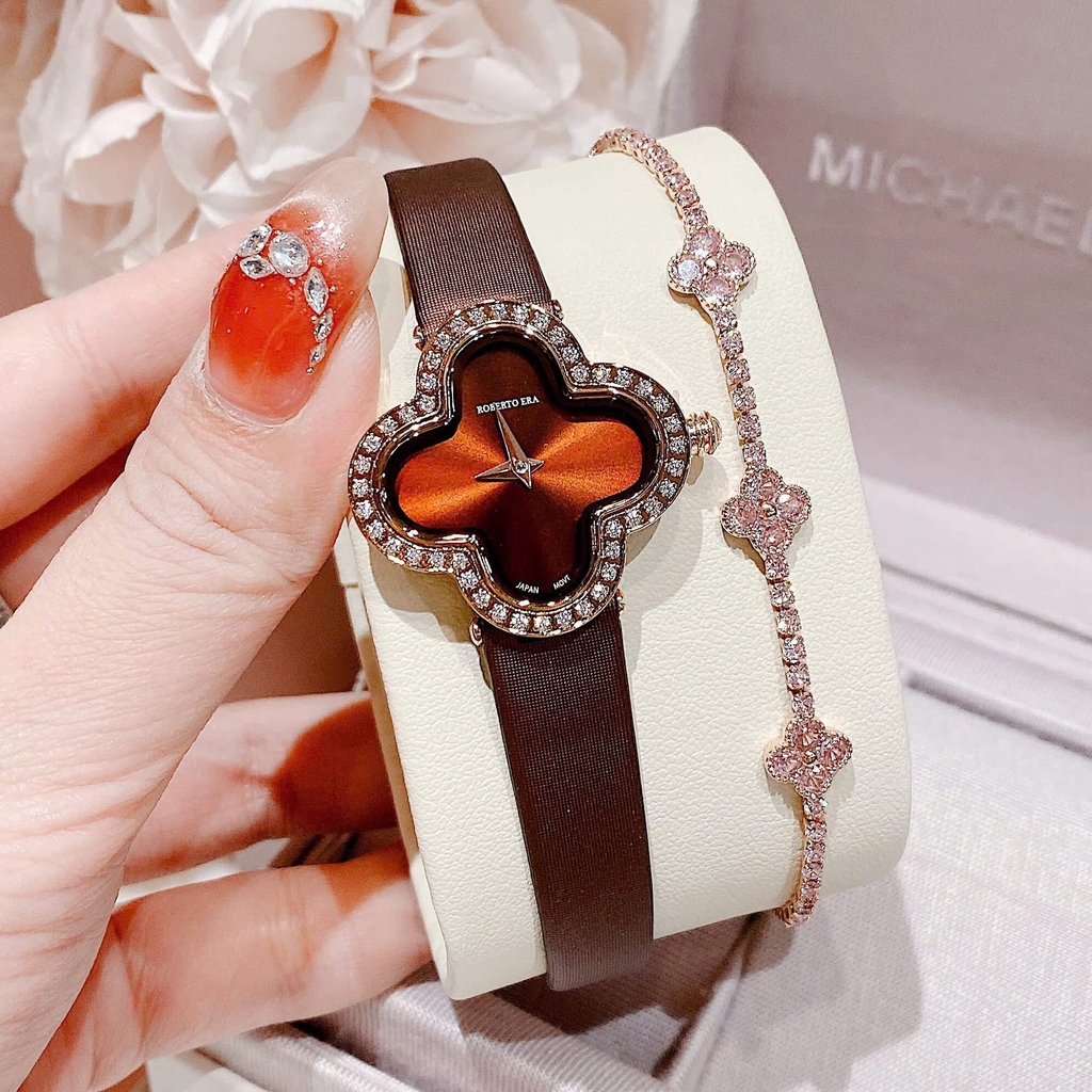 Set Đồng Hồ Nữ Roberto Era ER2600 Dây Da Nâu Mặt Cỏ 4 Lá Viền Đá Rose Size 28mm Chính Hãng Tặng Kèm Lắc Tay