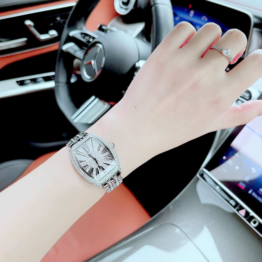 Set Đồng Hồ Nữ Roberto Era RE022 Dây Da Đen Mặt Chữ Nhật Đính Đá Size 36mm Tặng Kèm Dây Kim Loại Và Vòng Tay