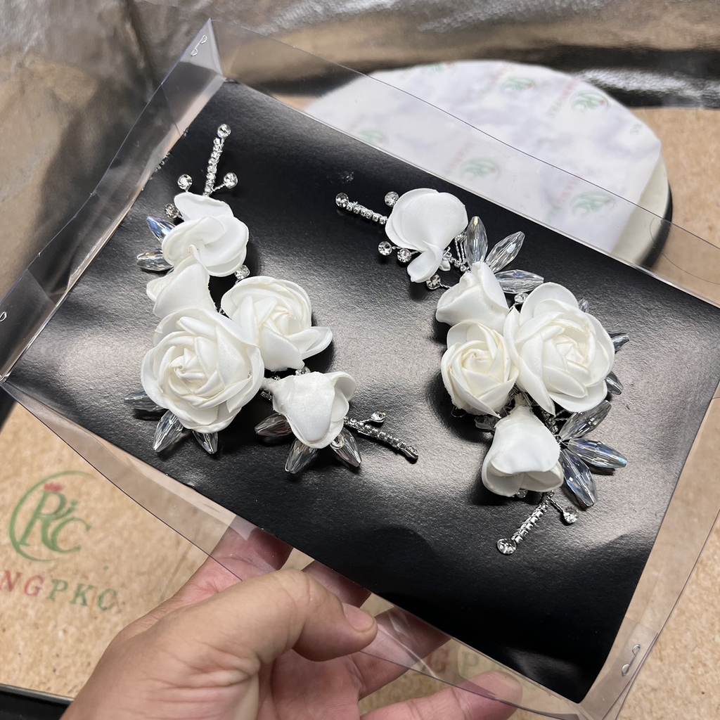 Cài tóc cô dâu hoa hồng trắng nụ đính đá mẫu mới t7/2023 Giangpkc  giangpkc-phu-kien-thoi-trang