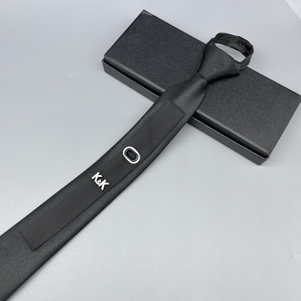 Cà vạt nam thanh niên 2024 KK  6cm đen kẻ tăm thắt sẵn tiện lợi giangpkc-phu-kien-thoi-trang