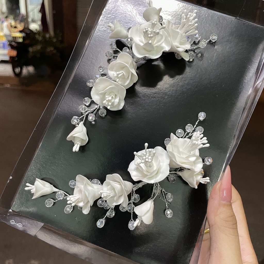 Bộ đôi cài tóc cô dâu hoa hồng đất sét Nhật đính pha lê mẫu mới T12-2023  giangpkc-phu-kien-thoi-trang