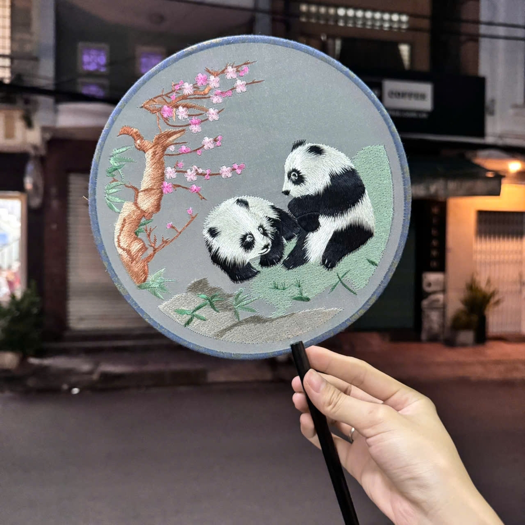 Quạt cổ trang trung quốc thêu cao cấp đính tua T10-2024  giangpkc-phu-kien-thoi-trang