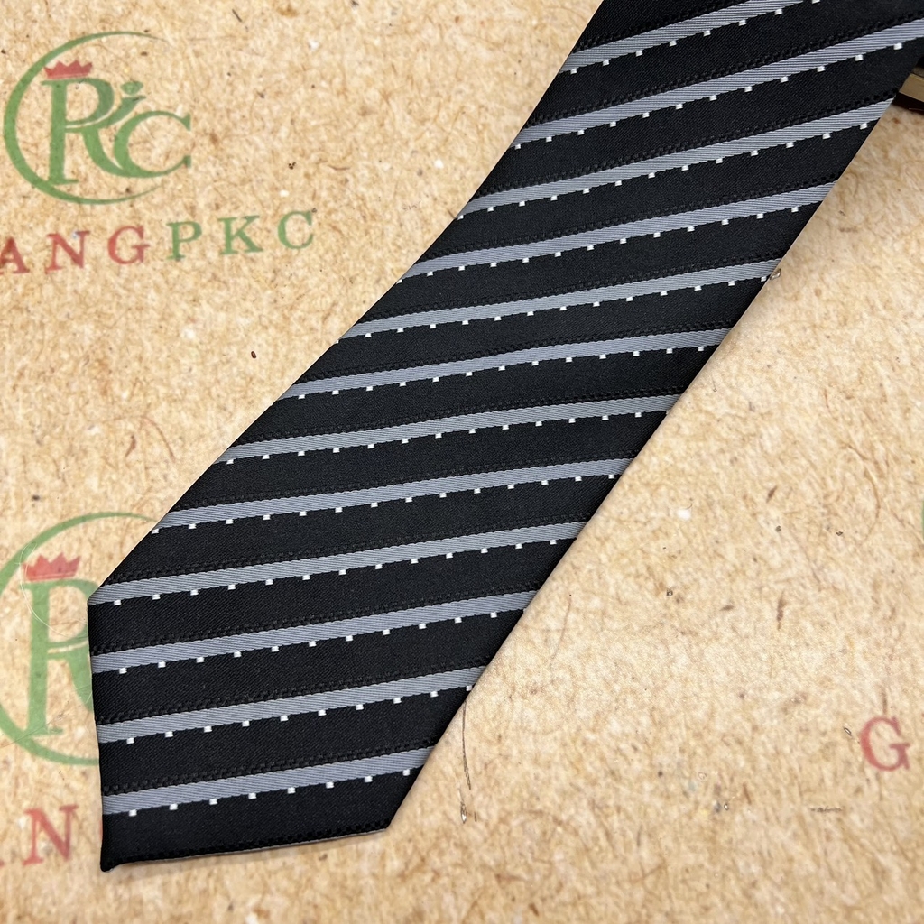 Đẳng cấp và phong cách cùng Cà Vạt Đen Chấm Bi Chất liệu Vải Cotton Dày 3 Lớp 8cm trung niên  giangpkc-phu-kien-thoi-trang