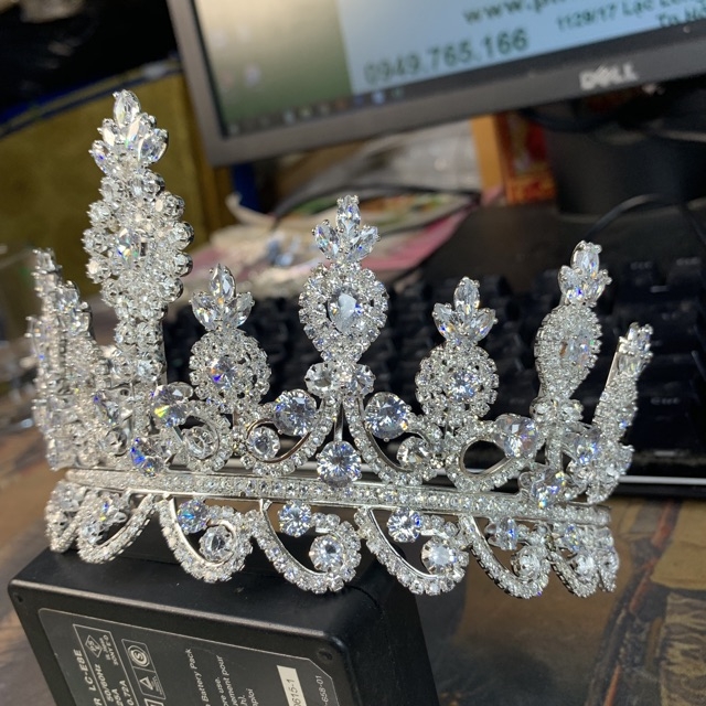 Vương miện cô dâu mẫu mới - phụ kiện cưới Giang t3/2019