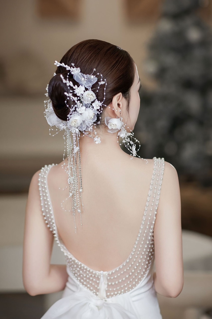 Bộ đôi cài tóc cô dâu hoa nụ trắng dây hạt đá tặng kèm bông tai Giangpkc11-2022  giangpkc-phu-kien-thoi-trang