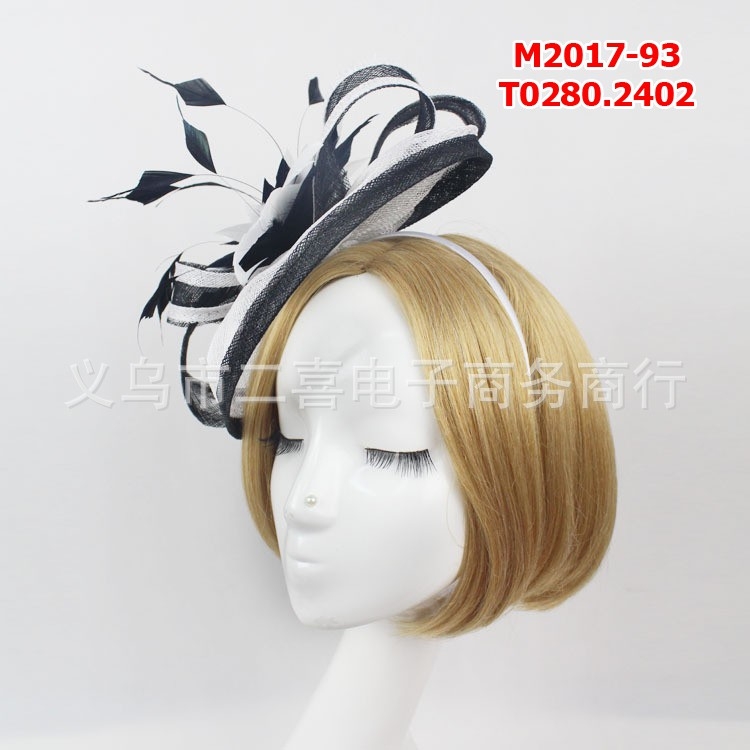 Mũ thời trang đẹp trắng đen