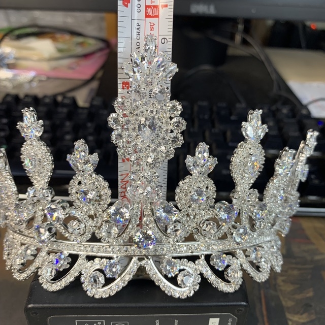 Vương miện cô dâu mẫu mới - phụ kiện cưới Giang t3/2019