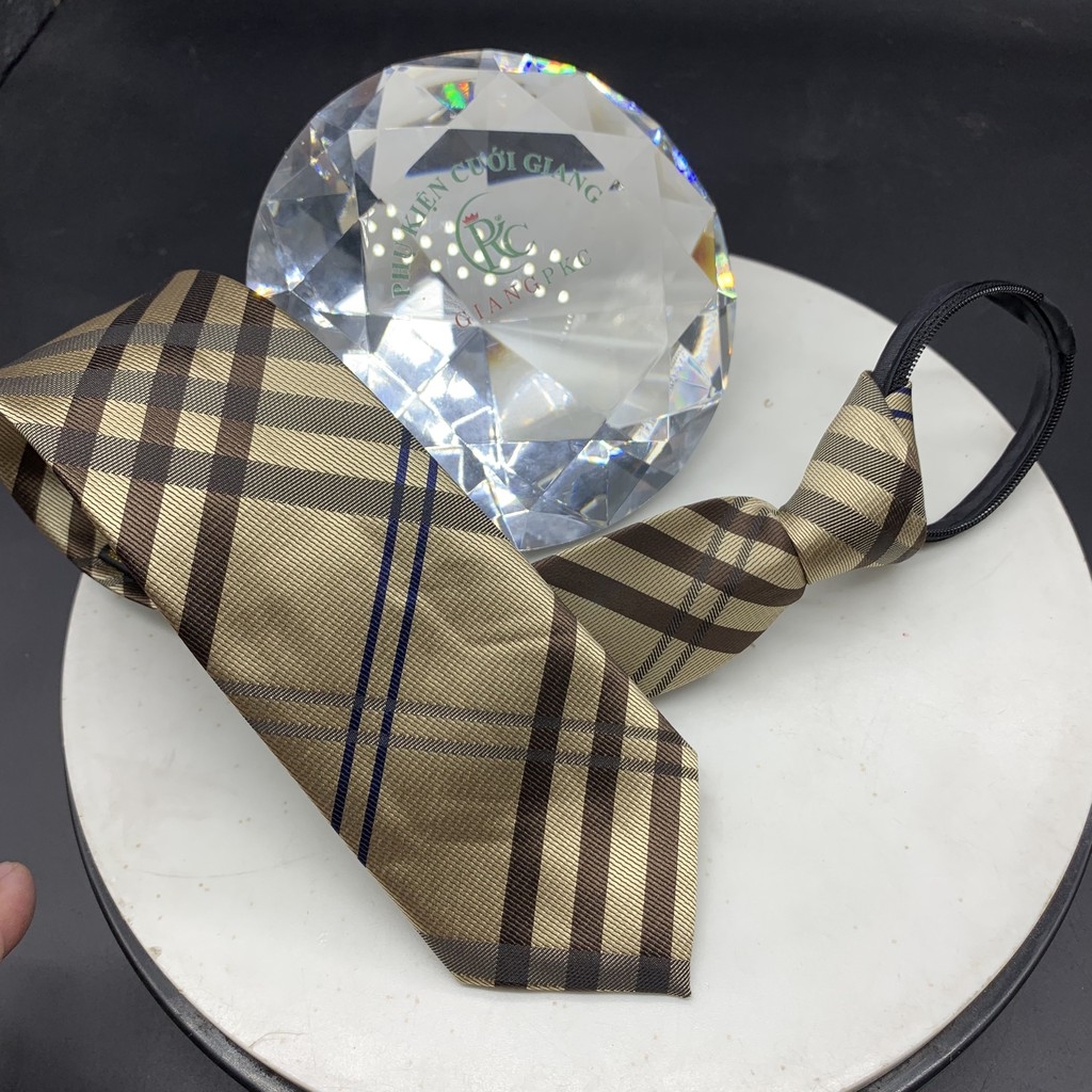 [HCM]Cà Vạt Nam GiangpkcThắt Sẵn, Dây Kéo, Bản nhỏ 6cm công sở Vải Silk Lụa 100%, 3 Lớp mẫu mới tháng 7-2021 Giangpkc