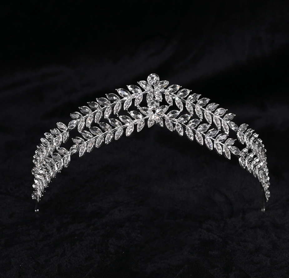 [Mới] Vương miện cô dâu hai đường đá kiểu dáng Âu Giangpkc 5-2022  SP2221122