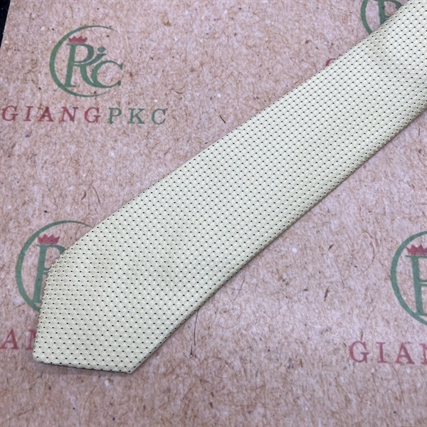 Cà vạt nam màu vàng kem chấm bi tự thắt 8cm sang trọng mới đẹp nhất 2023 Giangpkc