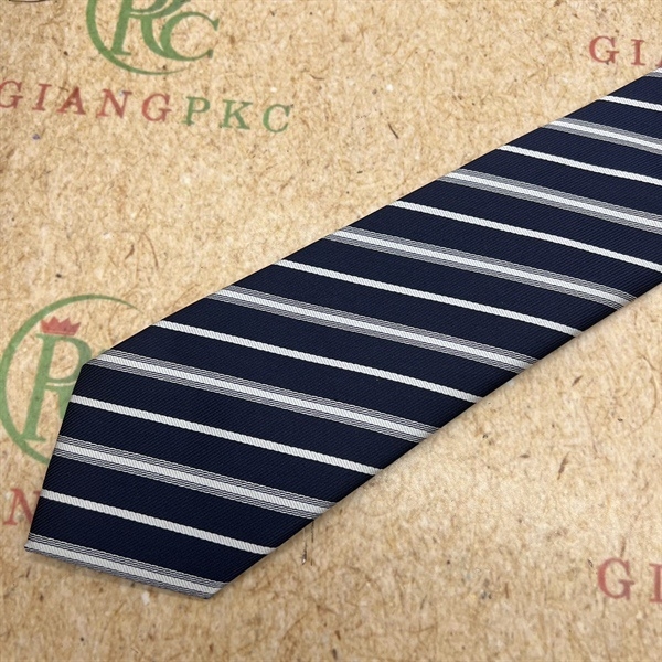 Cà vạt nam màu xanh đen kẻ trắng cách điệu mẫu mới tự thắt 8cm đẹp 2023 Giangpkc