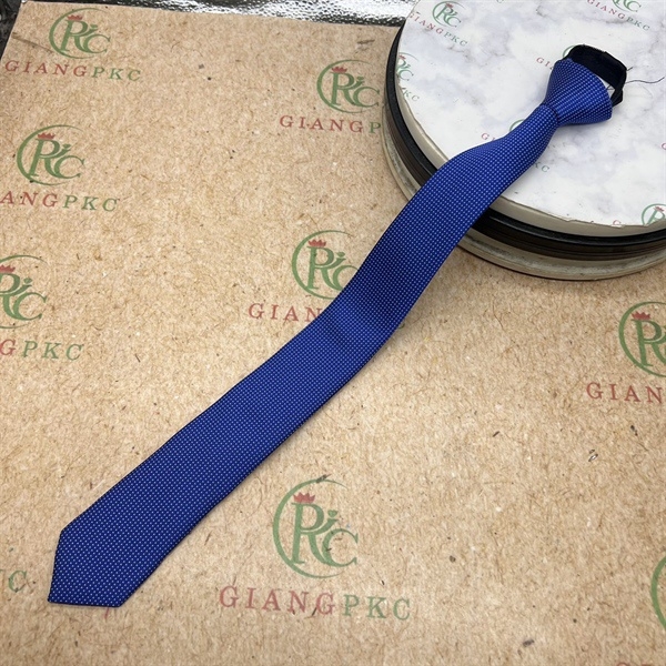 Cà vạt nam mẫu thắt sẵn dây kéo 6cm màu xanh bích chấm mẫu mới nhất 2023 Giangpkc