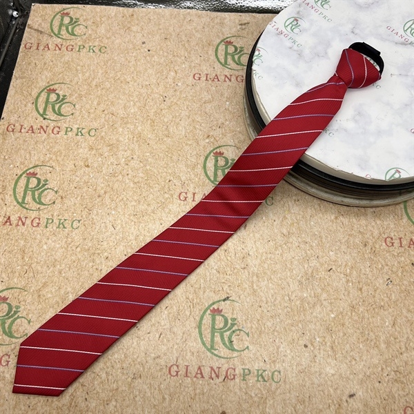 Cà vạt nam mẫu thắt sẵn dây kéo 6cm màu đỏ kẻ trắng xanh mới nhất 2023 Giangpkc