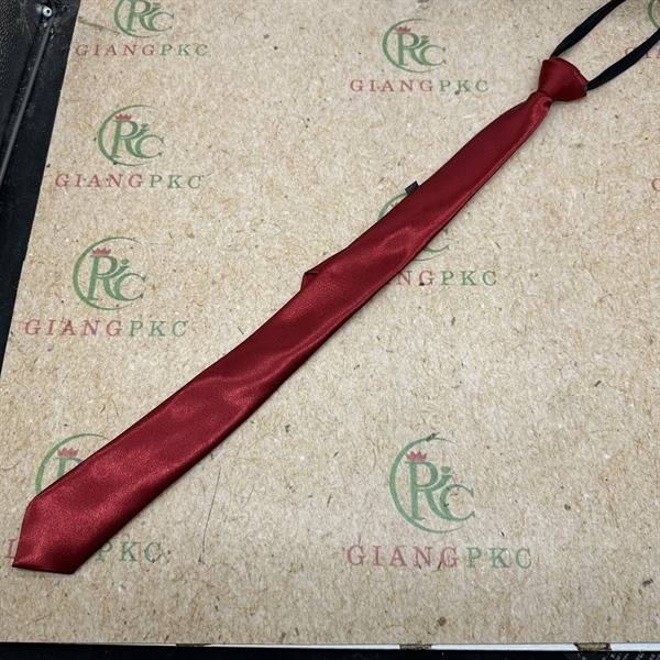 Cà vạt nam mẫu thắt sẵn dây kéo phi bóng 5cm màu đỏ đô 2023 Giangpkc - 48cm