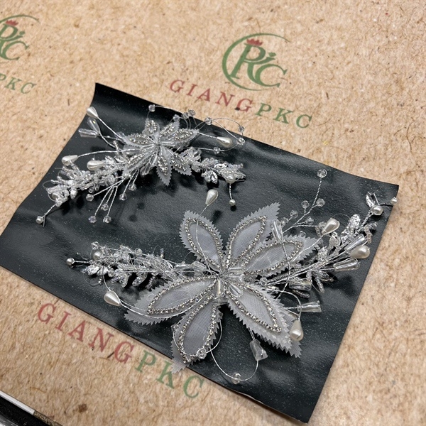 Cài tóc cô dâu lưới kết cánh đá mẫu cài tóc cưới sang trọng 2023