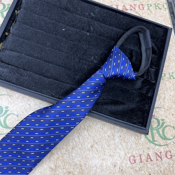 Cà vạt bản 8cm thắt sẵn dây kéo vải bóng đẹp dày 3 lớp màu xanh họa tiết