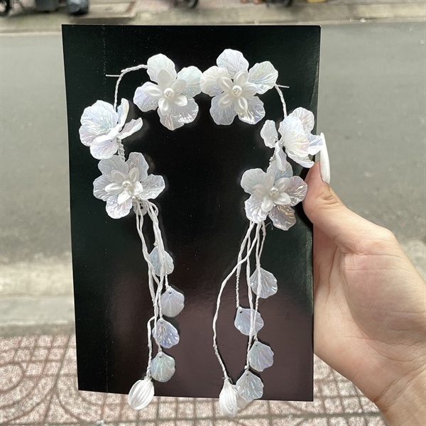 Set hai hoa cài tóc cô dâu hai bên tai hoa ánh xà cừ mẫu t12/2023