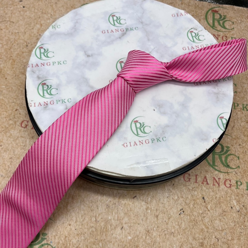 cà vạt nam bản 8cm Giangpkc calavat hồng đậm