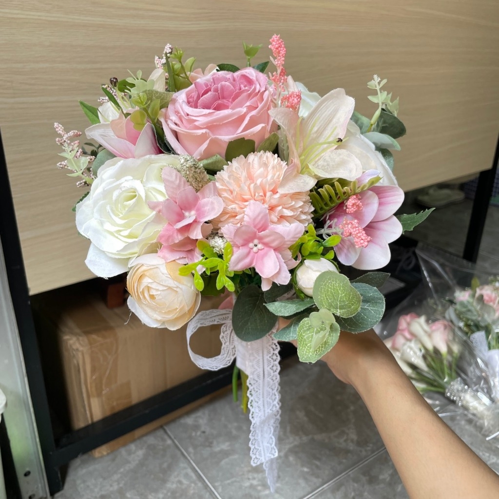 (MỚI) Hoa cưới cầm tay cô dâu cho các Studio chuyên nghiệp mẫu tháng 11-2021 số lượng ít Giangpkc