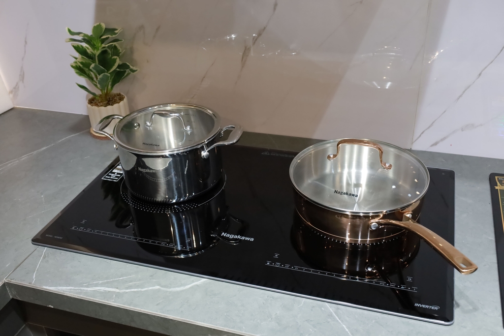 Bếp đôi điện từ Nagakawa NDI9252