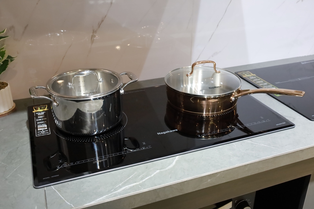 Bếp đôi điện từ Nagakawa NDI9252