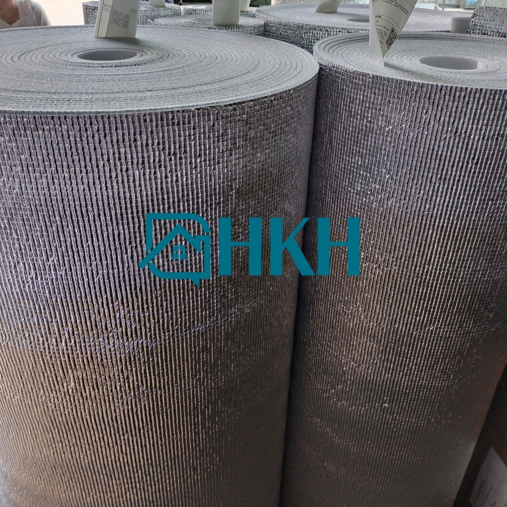 CUỘN XỐP BẠC 3MM (KHỔ 1MX100M)