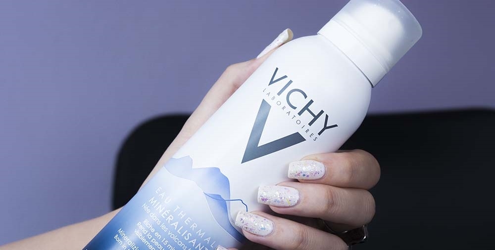 Xịt Khoáng Vichy Làm Dịu, Củng Cố và Cấp Ẩm Cho Da 300ml