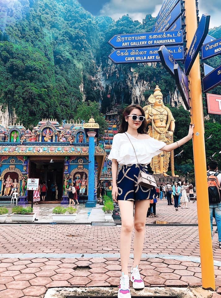 Quần short lụa ngắn họa tiết dây Zara Auth New Tag có sẵn 2552/725 2552725