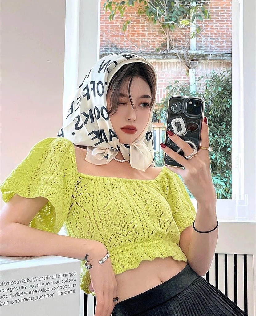 Áo len móc tay ngắn cổ vuông dáng croptop Zara Auth New Tag có sẵn 3991/030 3991030