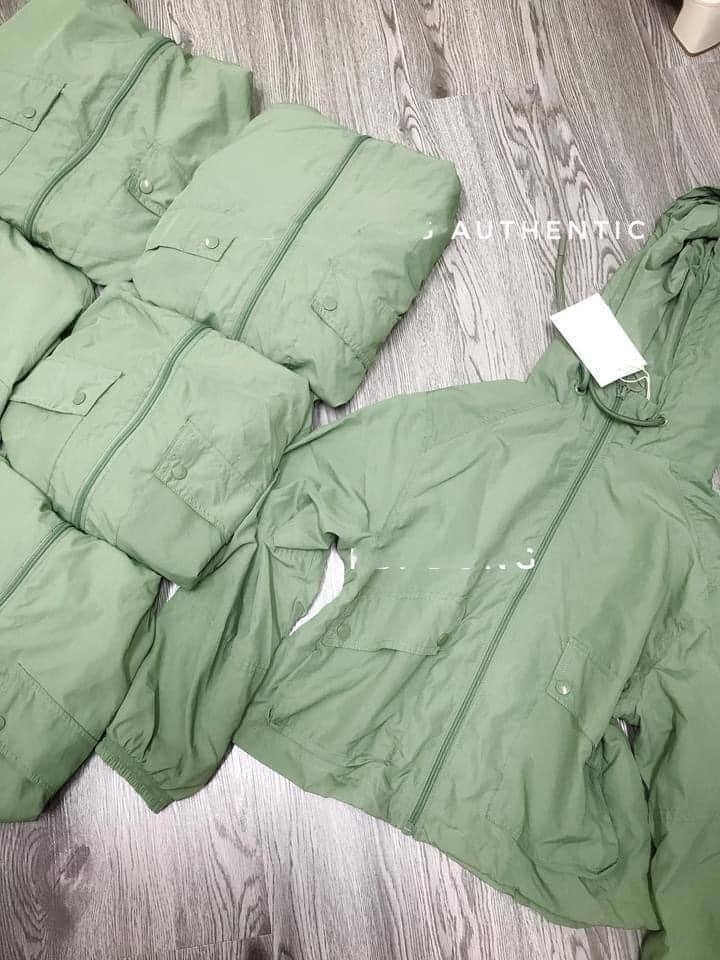 Áo khoác gió chất nhẹ có mũ, đai eo điều chỉnh Pull&Bear Auth New Tag có sẵn 8715/202 8715202
