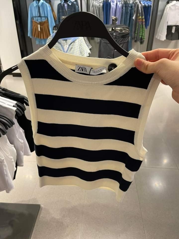 Áo Croptop dáng basic cổ tròn sát nách Zara Auth New Tag có sẵn 3519/030 3519030
