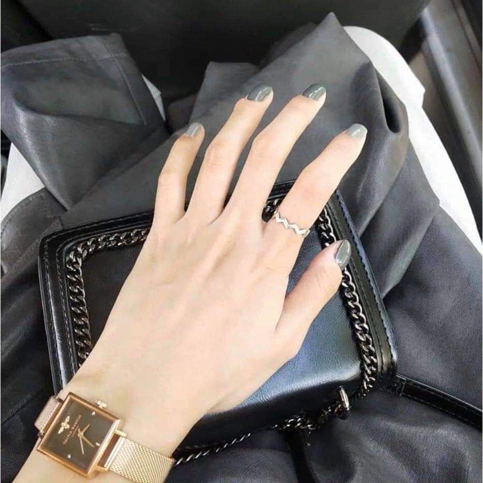Túi xách Zara auth new tag có sẵn.
