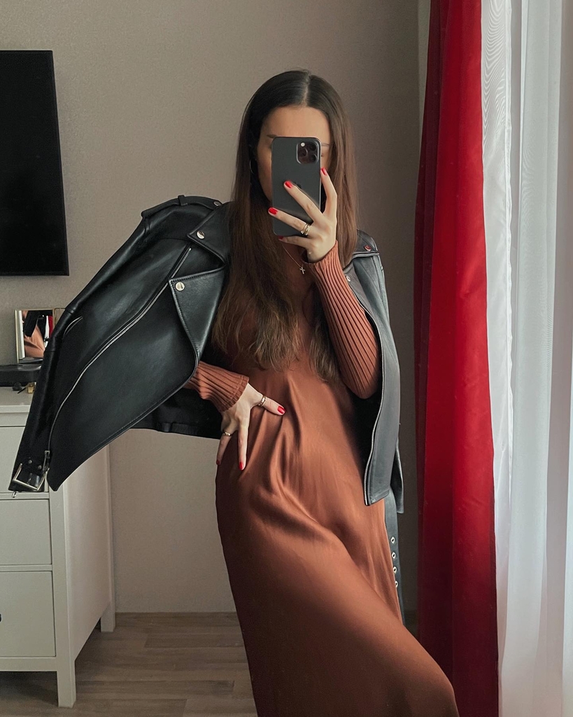 Váy lụa dáng dài phối tay len hở vai Zara Auth New Tag có sẵn 8778/308 8778308
