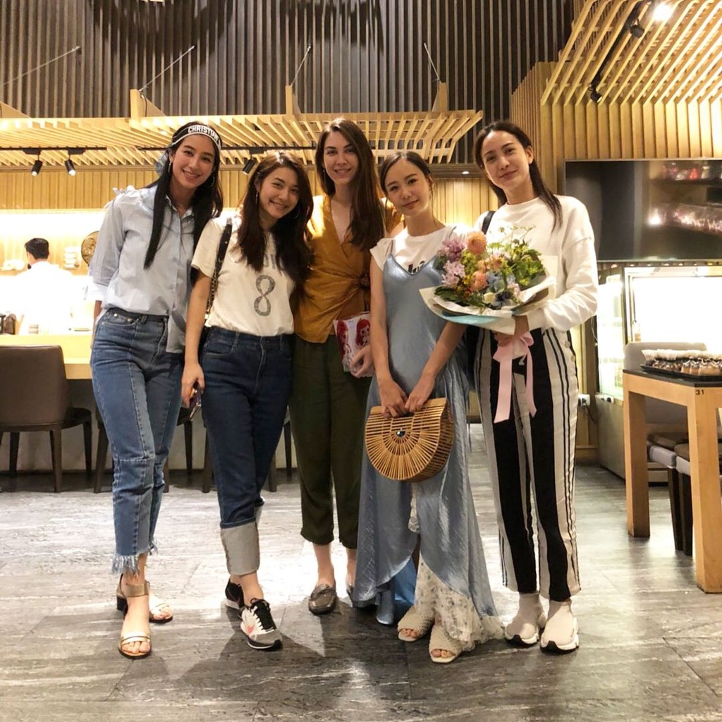 Áo vạt chéo vải kim tuyến Zara Auth new tag có sẵn 3067/202 3067202