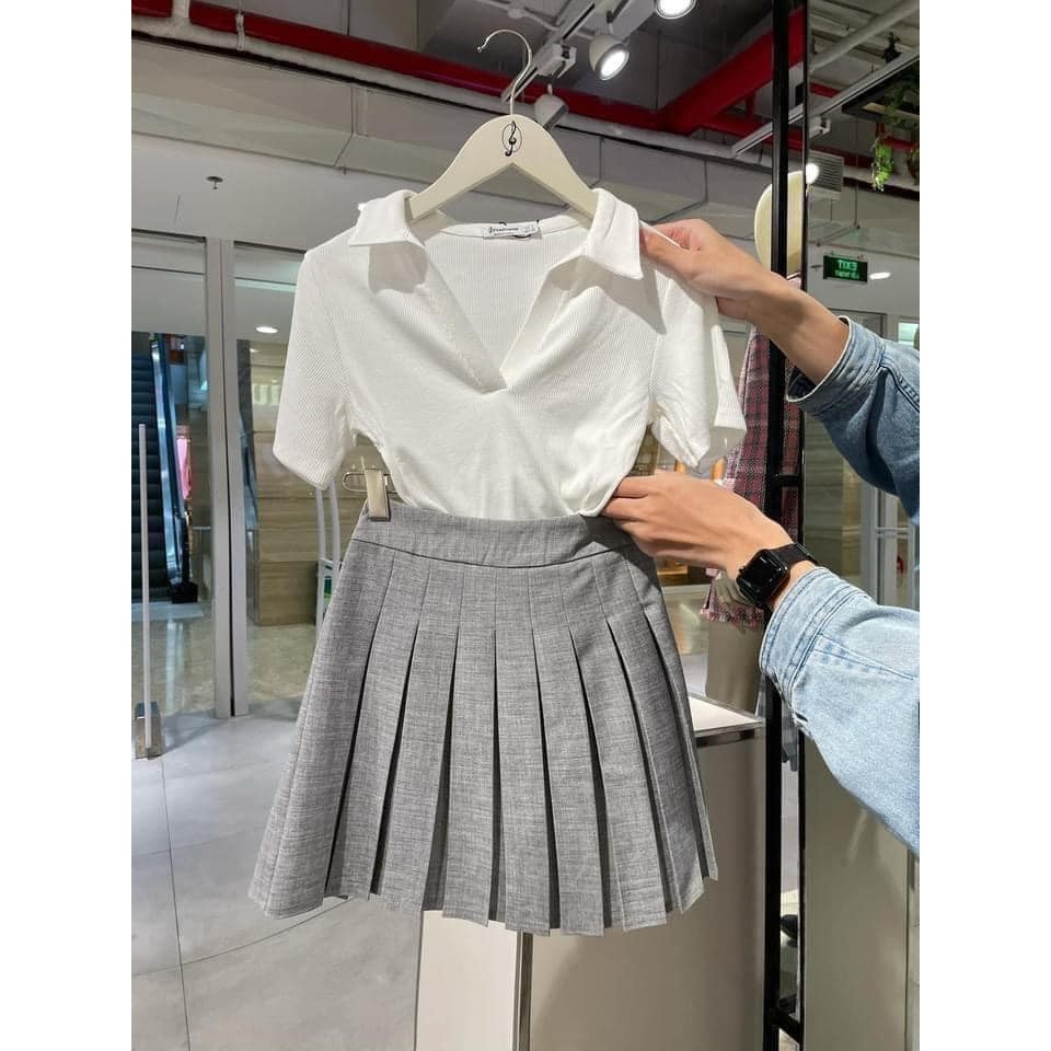 Áo Polo cổ V Stradivarius Auth new tag có sẵn 2666/770 2666770