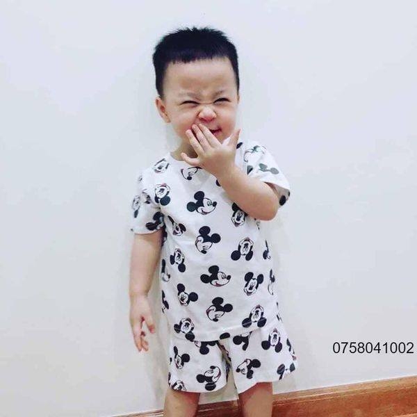 Set bộ 4 món (2 áo, 2 quần) Mickey Bé Trai H&M Auth New Tag có sẵn 0758041002
