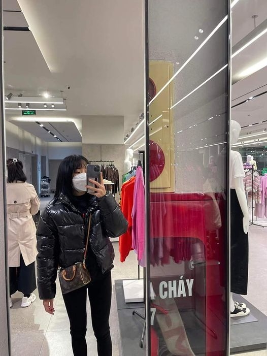Áo khoác mặt bóng đai eo điều chỉnh Zara Auth New Tag có sẵn 3427/983 3427983