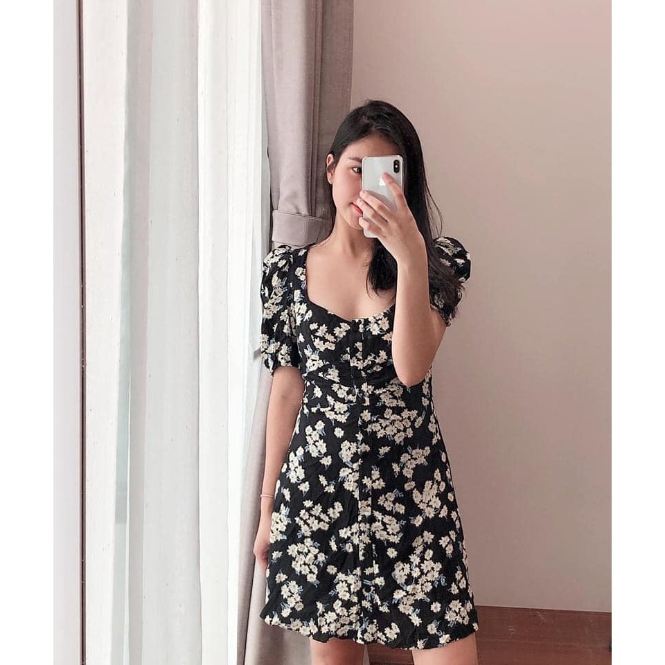 Váy hoa cúc Zara có sẵn auth new tag