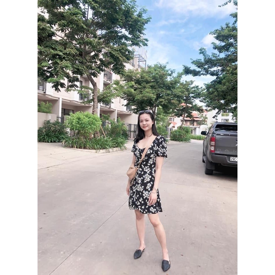 Váy hoa cúc Zara có sẵn auth new tag