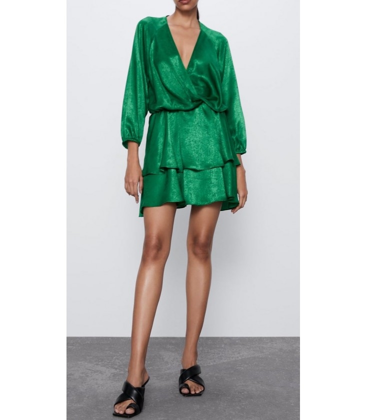 Jumpsuit lụa satin dáng ngắn vạt cổ V Diệu Nhi Zara Auth New Tag có sẵn 2363/762 2363762