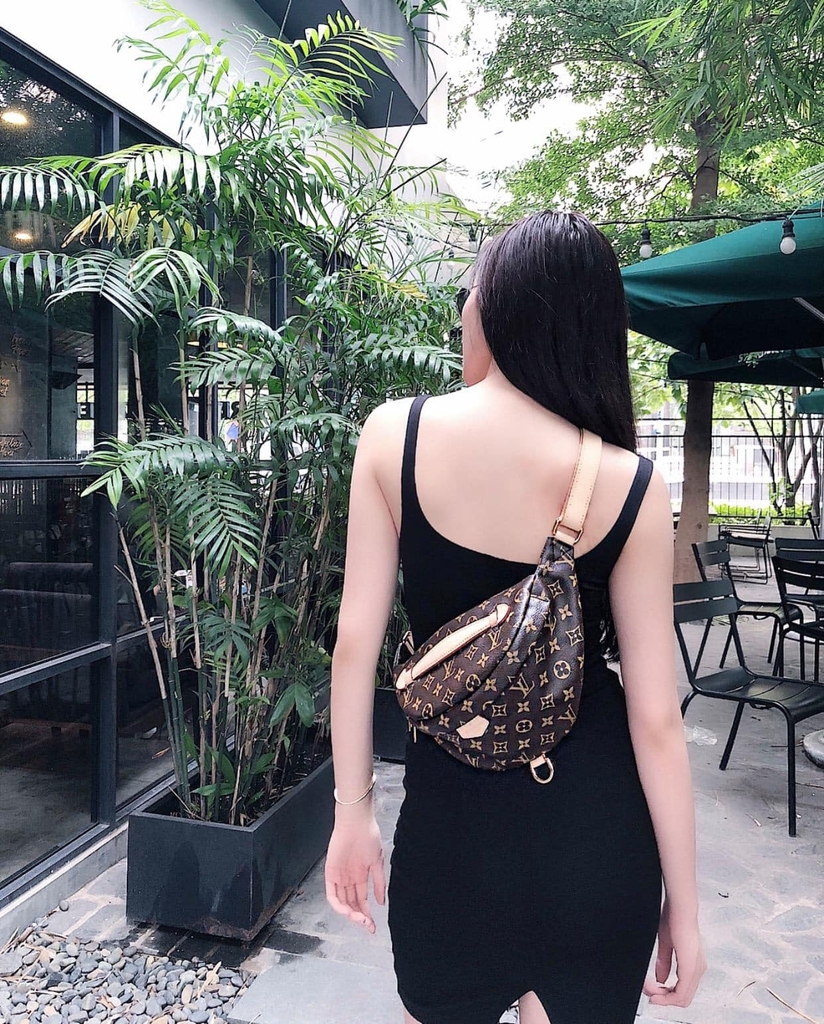 Váy hai dây dáng ngắn ôm body cổ trễ xẻ vạt sau Zara Auth New Tag có sẵn 5644/380 5644380