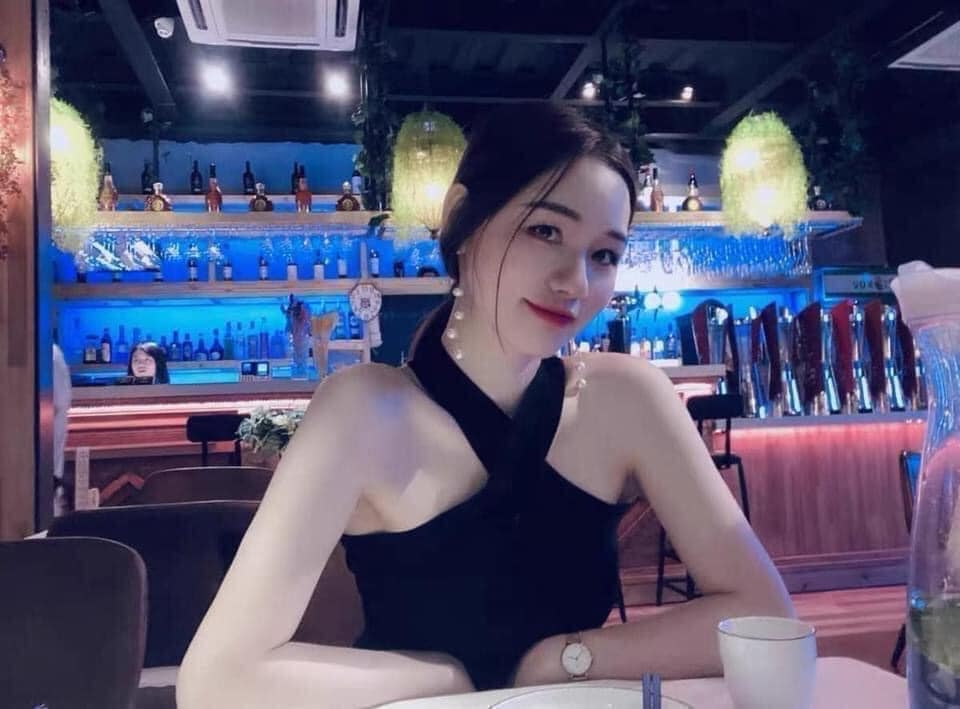 Áo cổ yếm vải gân dáng vừa Zara Auth New Tag có sẵn 0962/178 0962178 1443/178 1443178