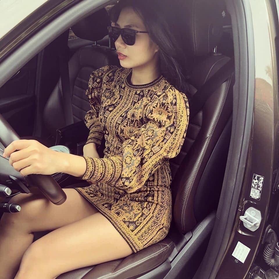 Váy len Zara họa tiết, hàng số lượng hạn chế, dáng ngắn Auth new tag có sẵn 1822/124 1822124
