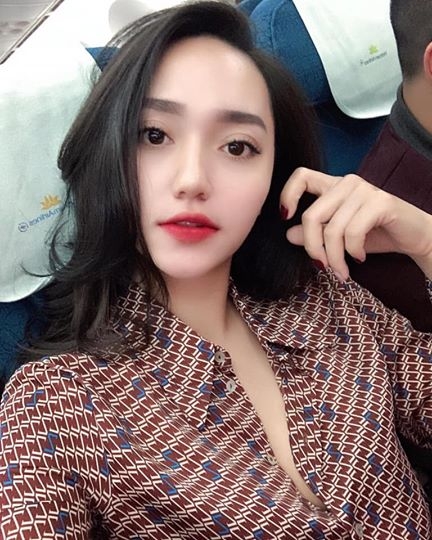 Áo sơ mi lụa họa tiết Z Zara Auth New Tag có sẵn 8366/839 8366839