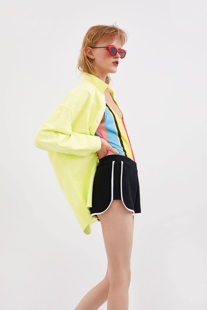 Quần Short dáng thể thao viền trắng Zara Auth New Tag có sẵn 5643/316 5643316