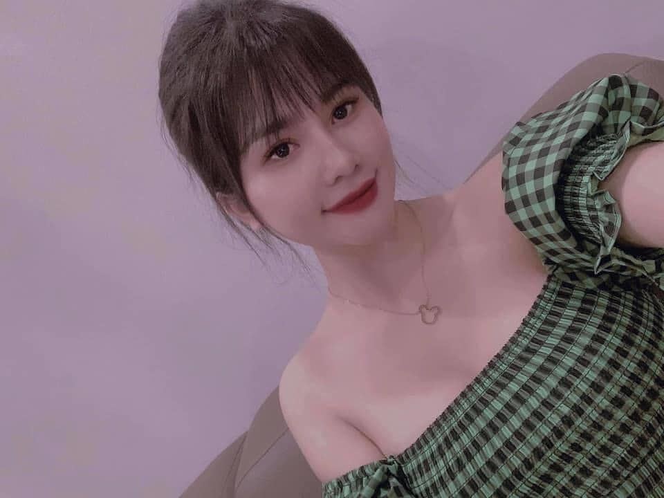 Áo Blouse kẻ chun tay bồng Zara Auth New Tag 3198/041 3198041
