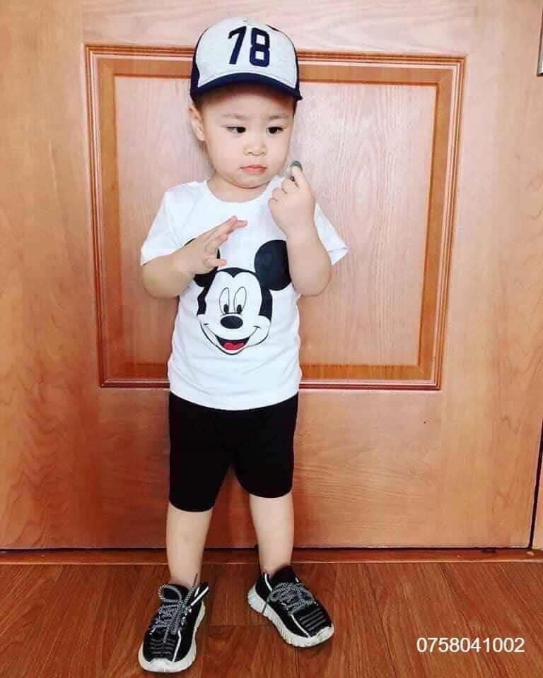 Set bộ 4 món (2 áo, 2 quần) Mickey Bé Trai H&M Auth New Tag có sẵn 0758041002