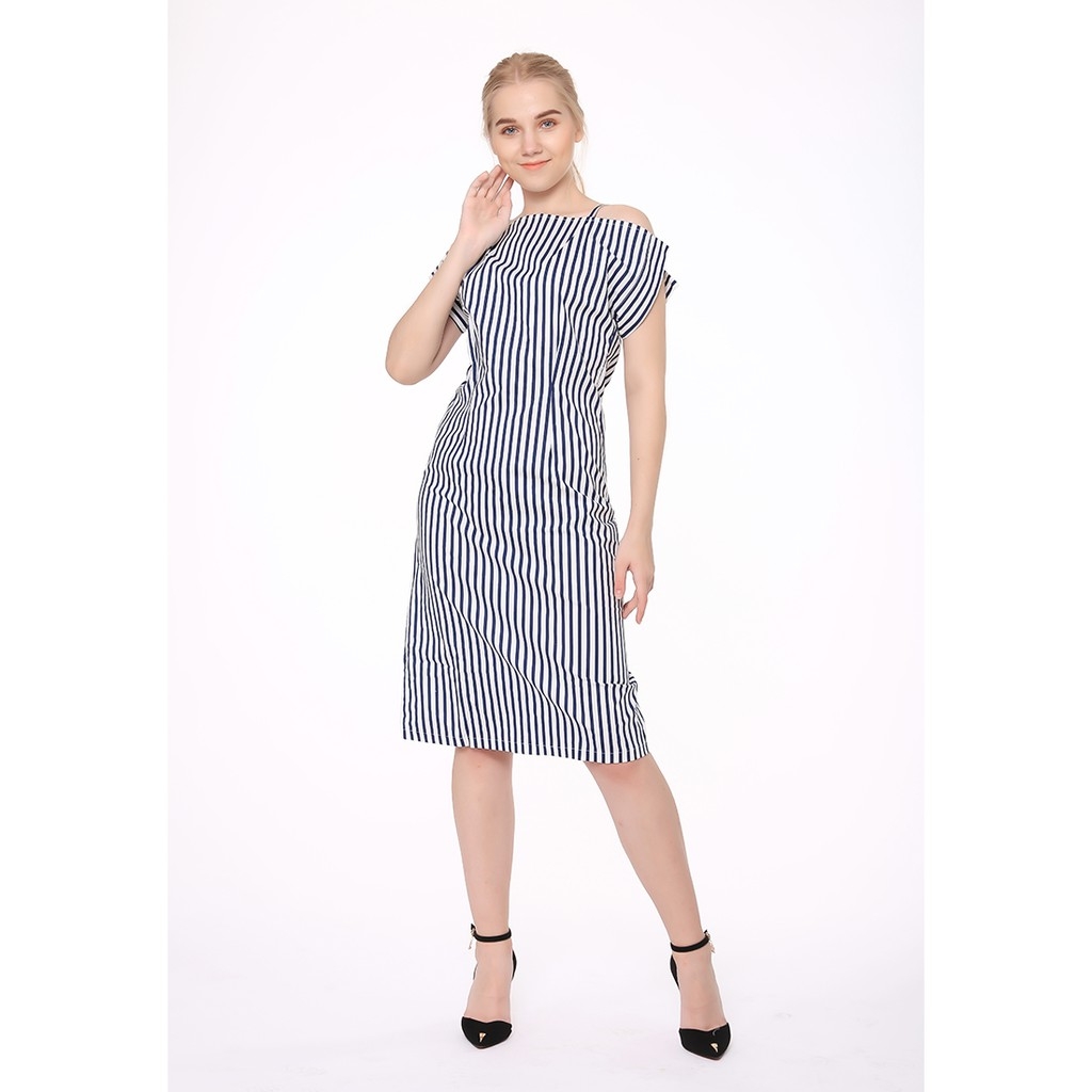 [HCM] Đầm trễ vai nhún lưng sau Lovadova 20D01C004