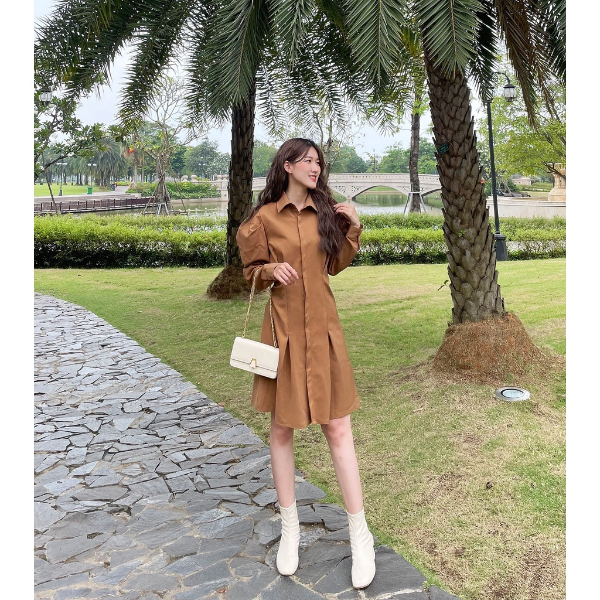 [HCM] Đầm dáng suông, dài tay, cách điệu nhún eo, cổ sơ mi, ống tay bèo, tà xẻ, Lovadova 22D03C004 - Màu gạch