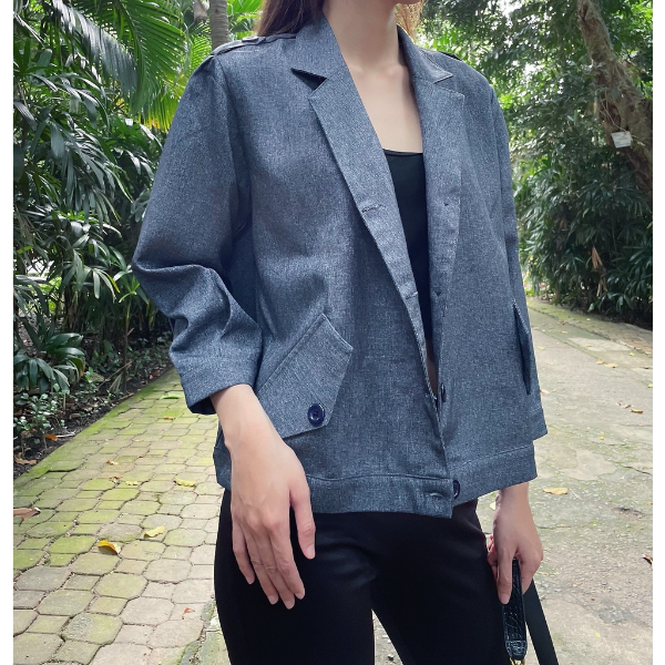 [HCM] Áo khoác kiểu nữ, dài tay, cách điệu giả vest Lovadova 21O10C001- Xám